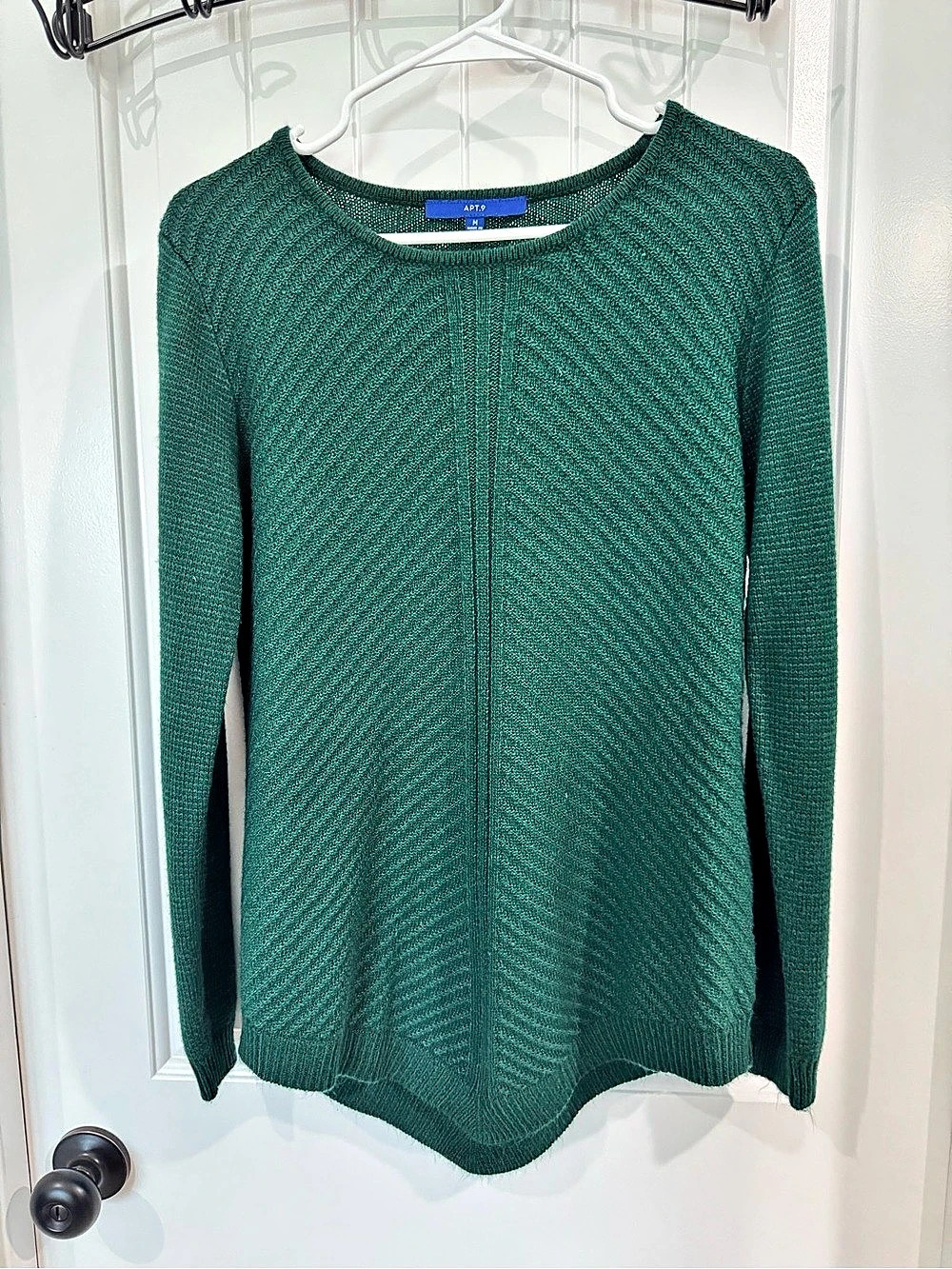 APT. 9 Textured Crew Neck Sweater in Green Size Medium